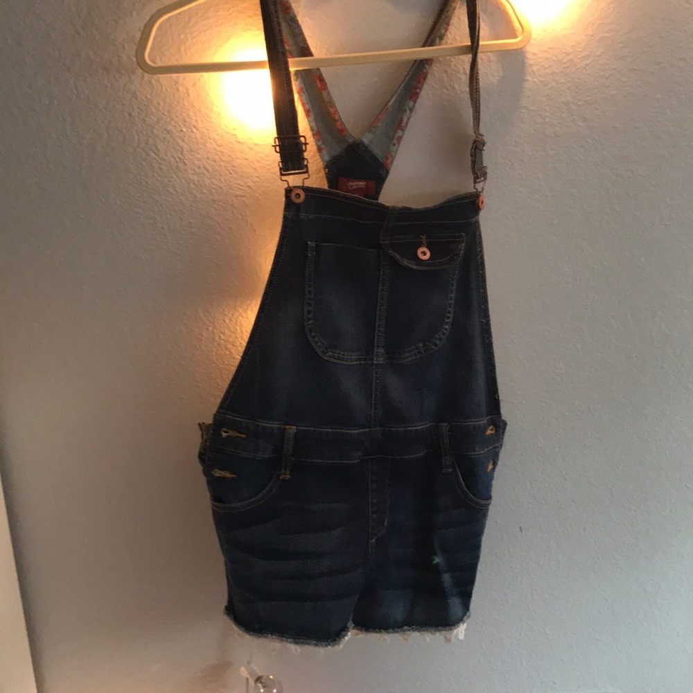Cute overalls